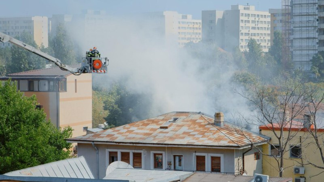 Požiare striech ako vážne riziko - aj pre vaše financie